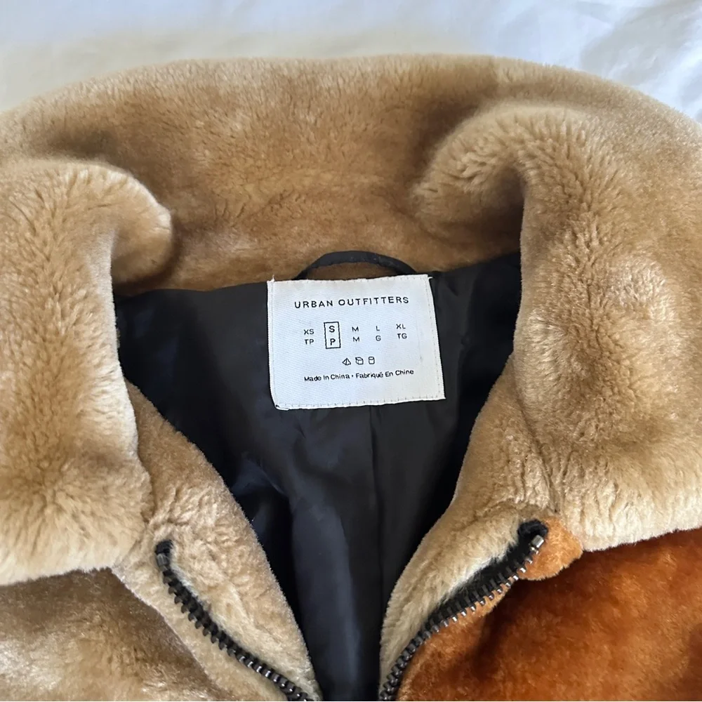 Color Block Jacket - Picture 4 of 5